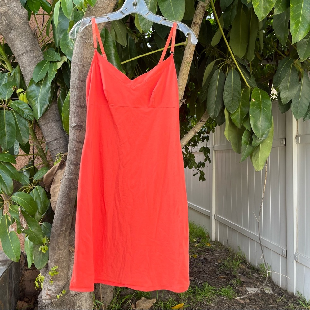 Natori Coral 🪸Orange Slip Dress.